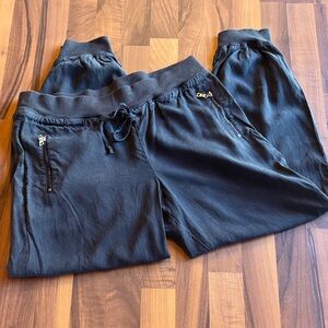 Cloth & Stone Women’s Charcoal Jogger Pants with Zipper Pockets